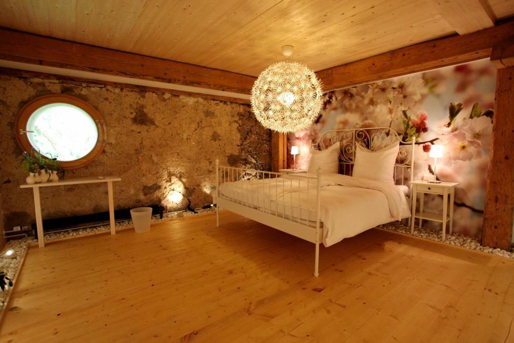 Hotel Rainhof Scheune & Naturpark Restaurant Kirchzarten Kültér fotó