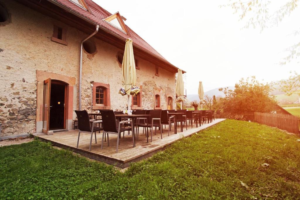 Hotel Rainhof Scheune & Naturpark Restaurant Kirchzarten Kültér fotó